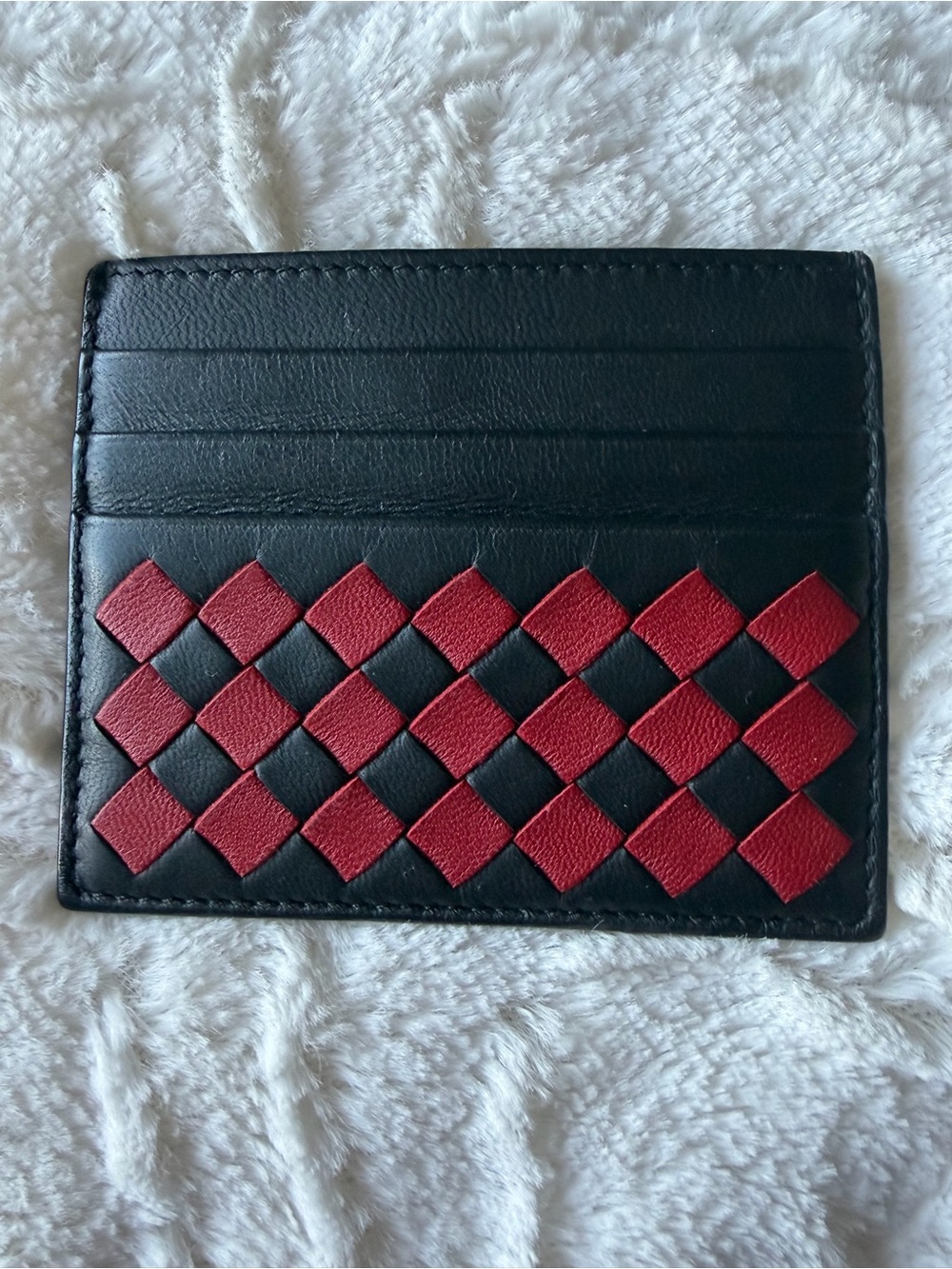 Bottega Veneta Intrecciato Leather Cardholder | Black & Red | Made in Italy